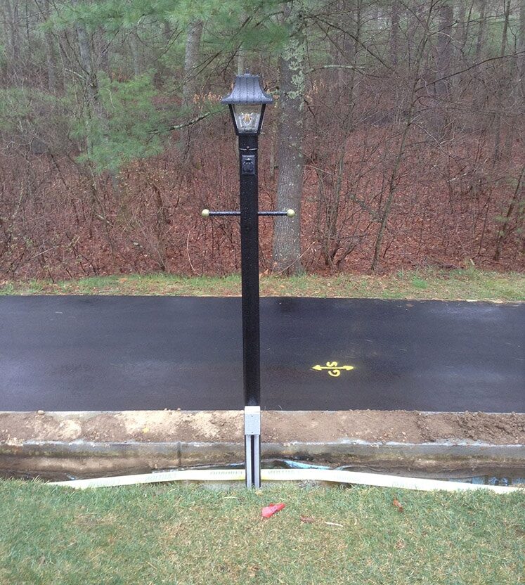 new lantern post installed by Castle Electric